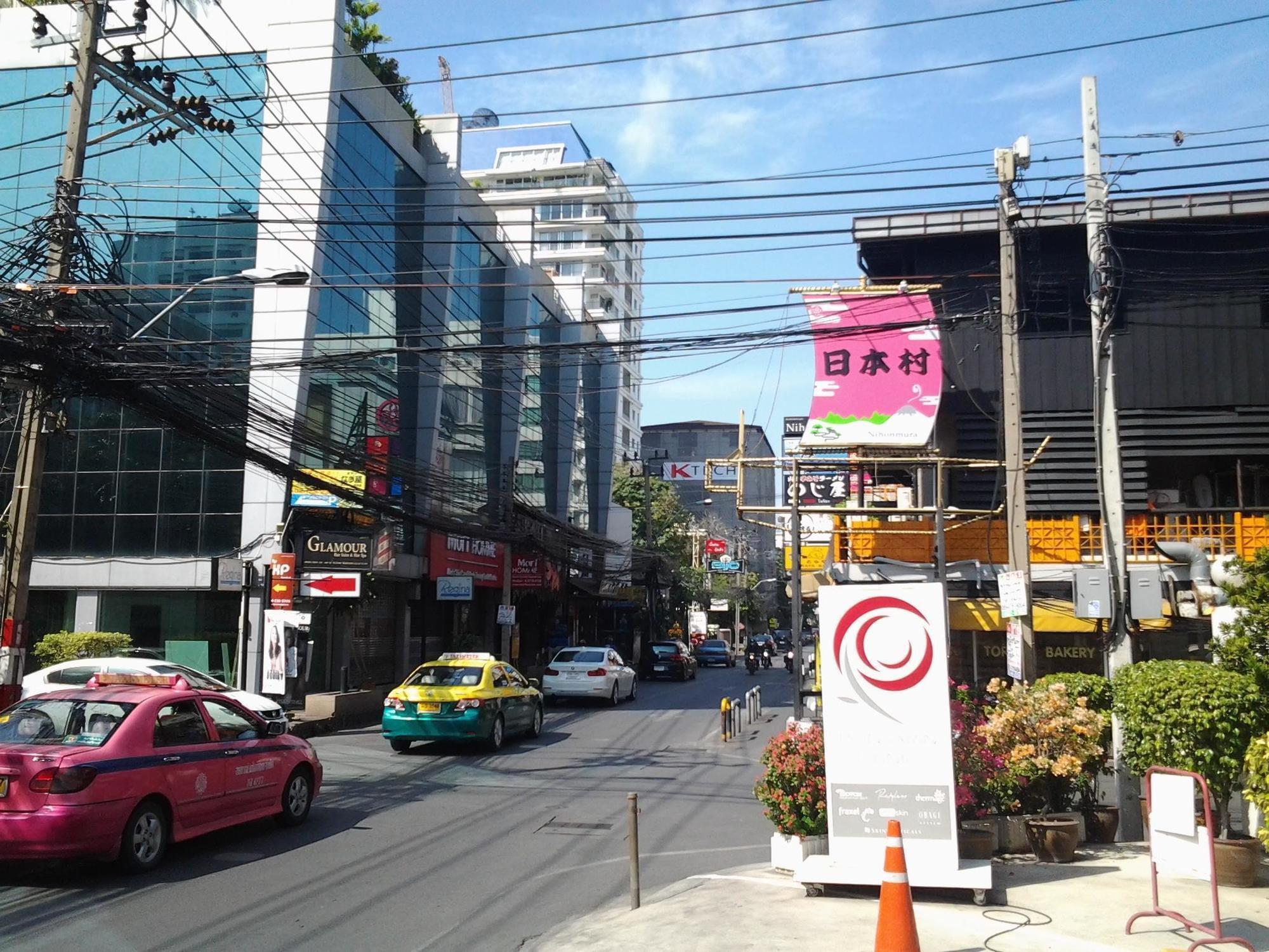 Snooze Hotel Thonglor Bangkok Exterior foto